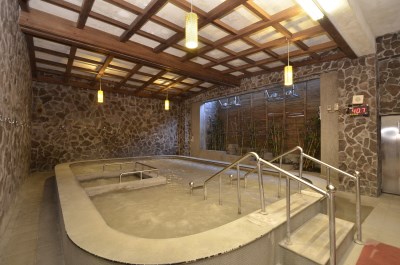 Indoor hot spring