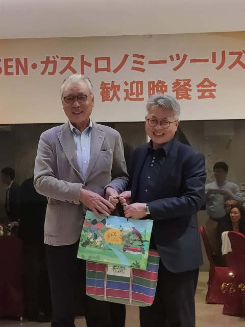 推廣健行結合台灣優質溫泉、在地特色美食