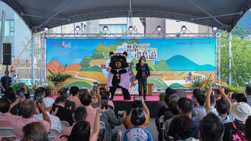 雙金得主沈文程與喔熊組長