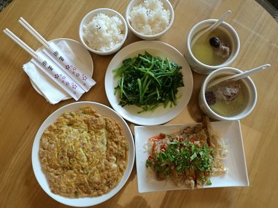 Hot Spring Cuisines