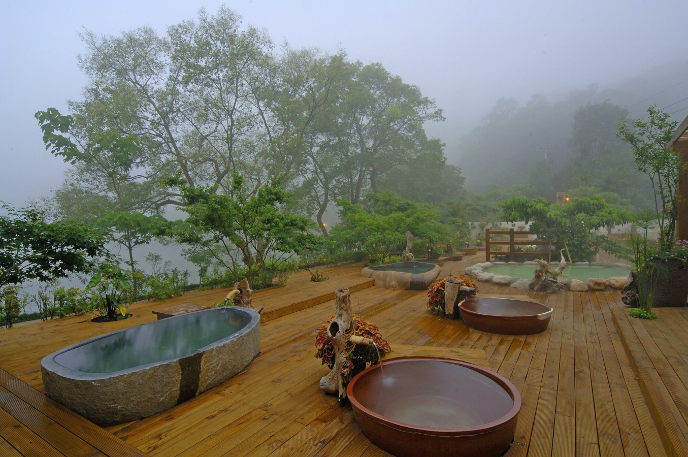 露天温泉