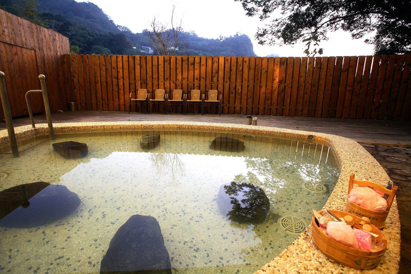 Outdoor hot spring