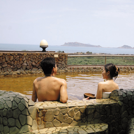 Seabed hot spring
